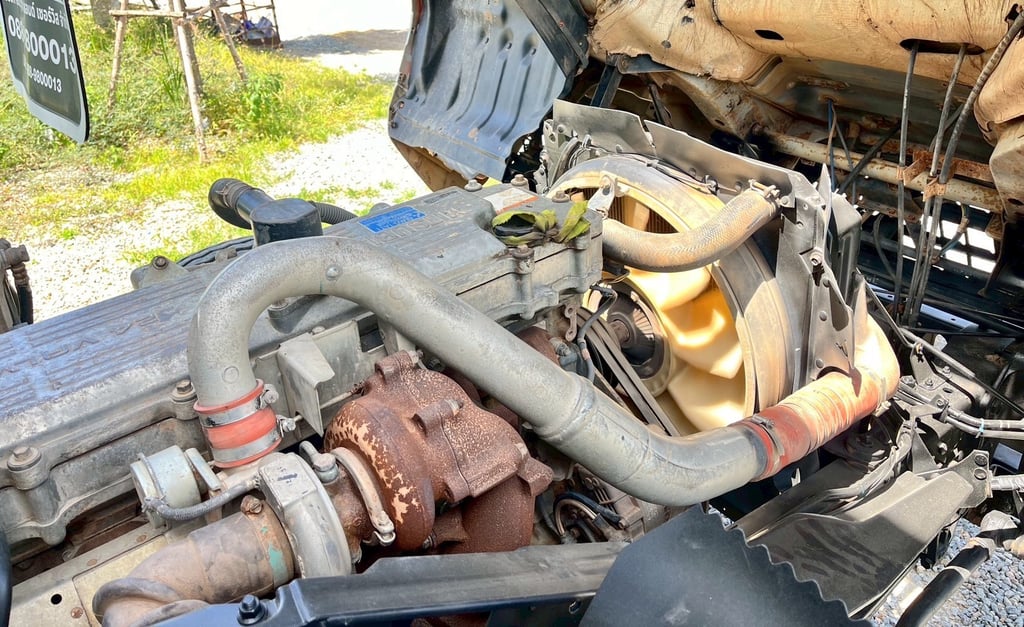 MITSUBISHI FUSO FN 240แรงม้า รถบรรทุก 10ล้อ ดั้มพ์ ปี2013