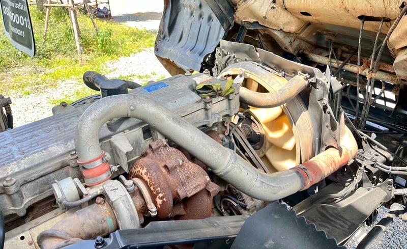 MITSUBISHI FUSO FN 240แรงม้า รถบรรทุก 10ล้อ ดั้มพ์ ปี2013