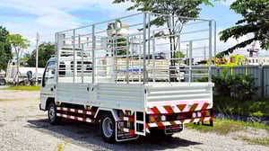 6 ล้อคอก ISUZU NKR 120 แรงม้า ปี 2540