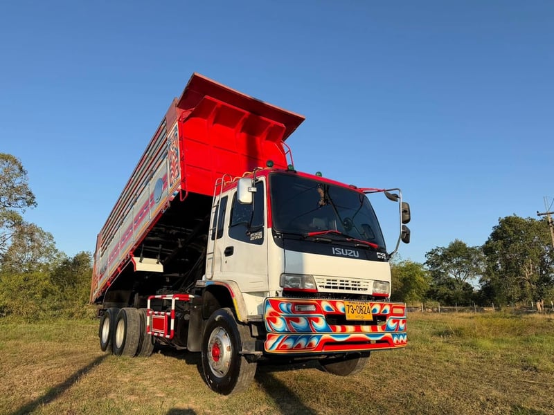 10ล้อดั้ม Isuzu fxz 270 ปี48 แม็กโหลด
