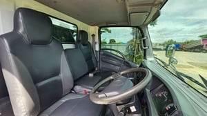 6 ล้อดัมพ์ ISUZU NMR 130 แรงม้า ปี 2557