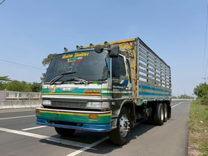 10 ล้อคอก HINO FL3H 195 แรง ปี37