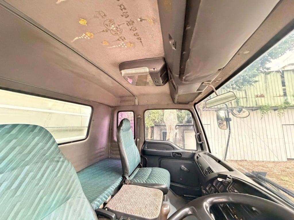 10 ล้อล่อง ISUZU FVM 230 แรงม้า ปี 2551 10 ล้อล่อง ISUZU FVM 230 แรงม้า ปี 2551