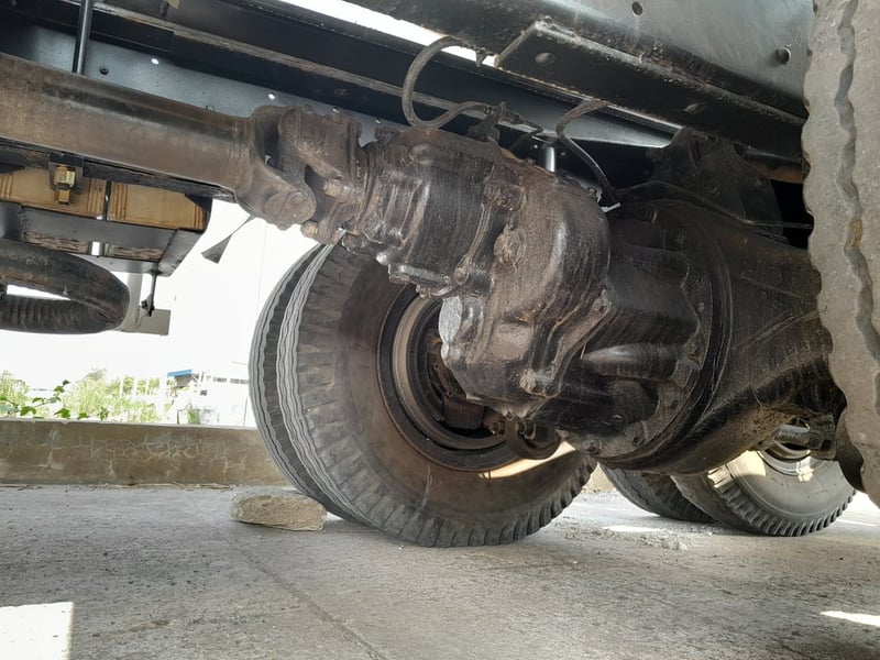 NISSAN UD CWM 230แรงม้า รถบรรทุก 10ล้อ โม่ผสมปูน ปี1995