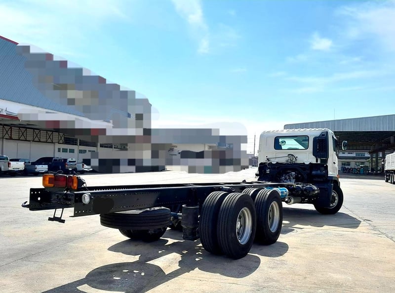 HINO FG 240แรงม้า รถบรรทุก 6ล้อ กระบะเหล็ก ปี2025