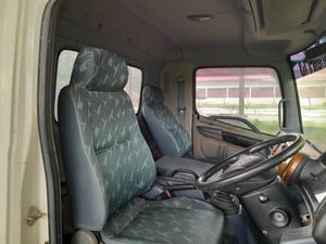 HINO FC 144แรงม้า รถบรรทุก 6ล้อกระบะไม้คาร์โก้ปี2007