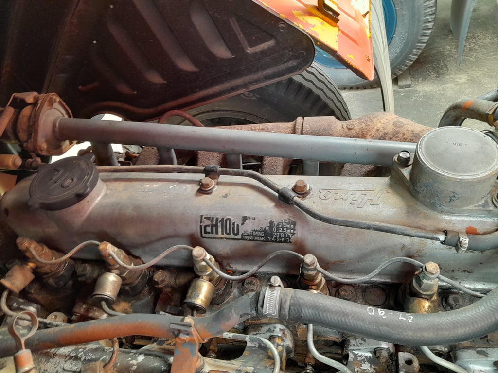 HINO KR300 150แรงม้า รถบรรทุก 6ล้อ ดั้มพ์ ปี1978 เลขไมล์ 90,000 กม.