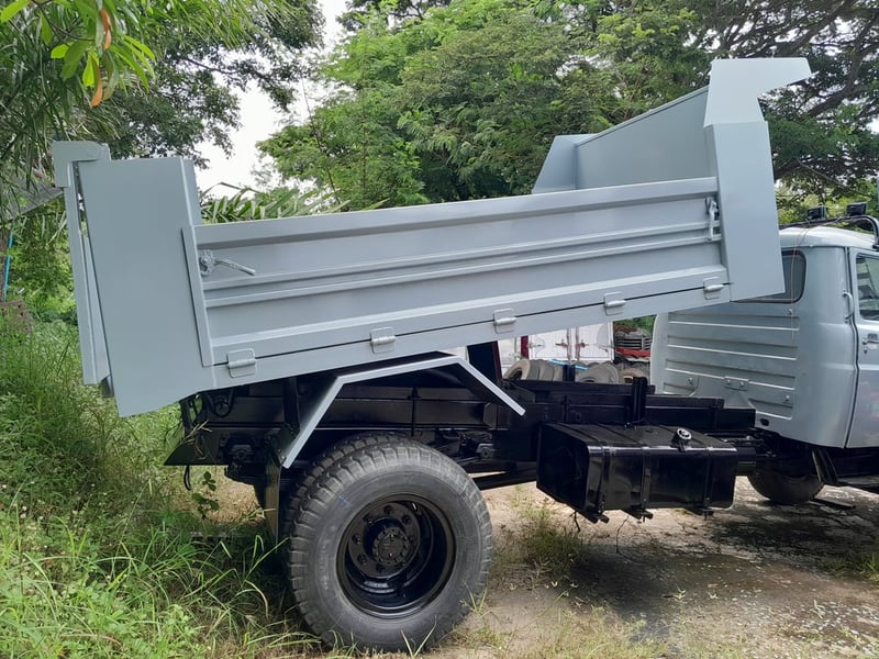 ISUZU TX 160แรงม้า รถบรรทุก 6ล้อ ดั้มพ์ ปี1978 เลขไมล์ 540,800 กม.