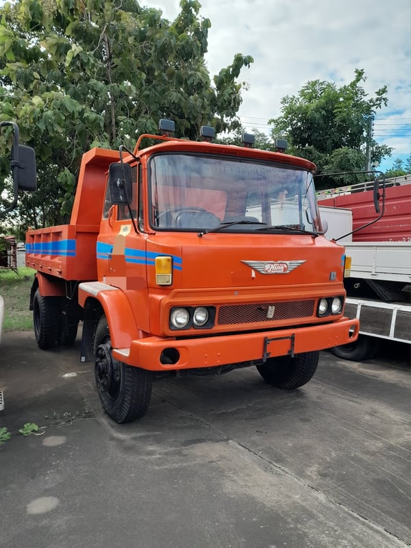 HINO KR300 150แรงม้า รถบรรทุก 6ล้อ ดั้มพ์ ปี1978 เลขไมล์ 90,000 กม.