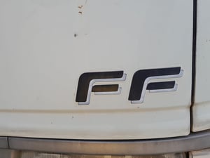 HINO FF 195แรงม้า รถบรรทุก 6ล้อ กระบะเหล็กติดเครน ปี2001 เลขไมล์ 240,000 กม.