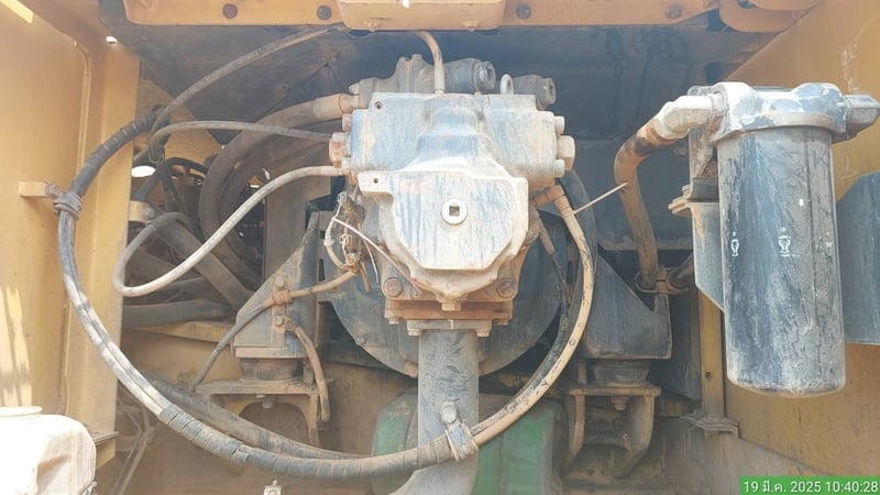 ขาย KOMATSU PC300-8MO 30 ตัน 950,000 บาท