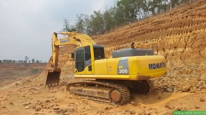 ขาย KOMATSU PC300-8MO 30 ตัน 950,000 บาท
