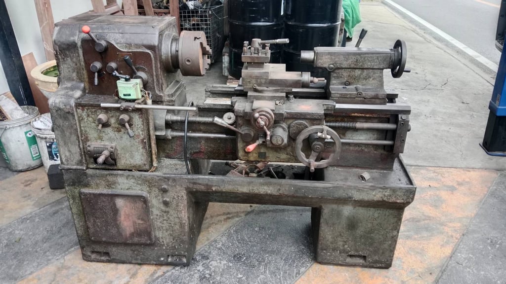 เครื่องกลึง