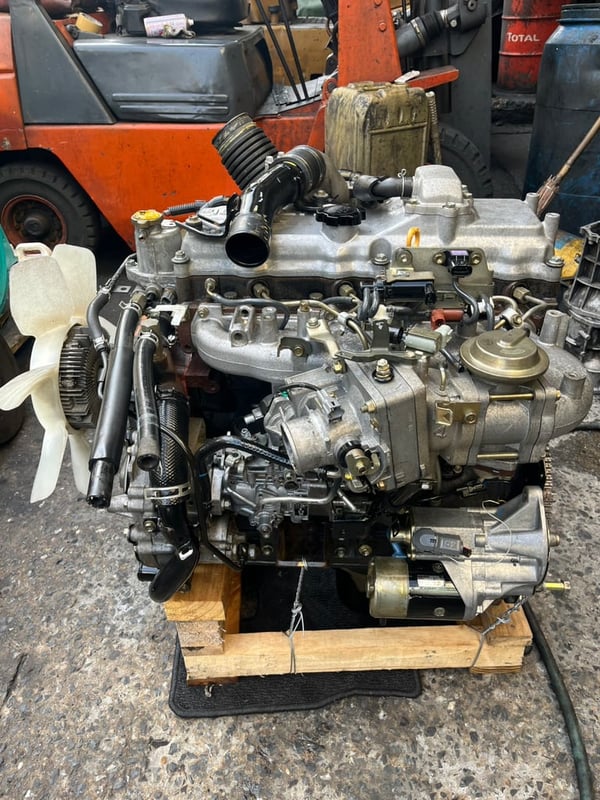 เครื่อง Toyota 15B ปั้มสาย