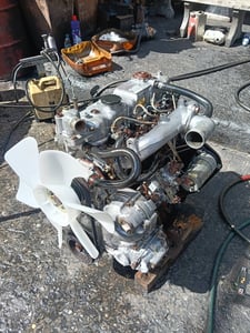 เครื่องยนต์ รถโฟคลิฟ