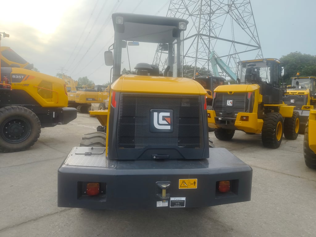 ขายรถตักคอกเกษตร ขายรถตักคอกเกษตร