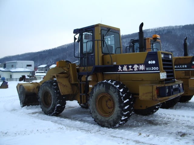 ขายรถตักเก่า-นำเข้า