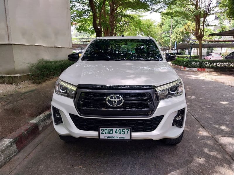 TOYOTA HILUX REVO 2.4 ENTRY PRERUNNER SMART CAB
