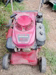 ขายรถเข็นตัดหญ้าHondaพร้อมใช้