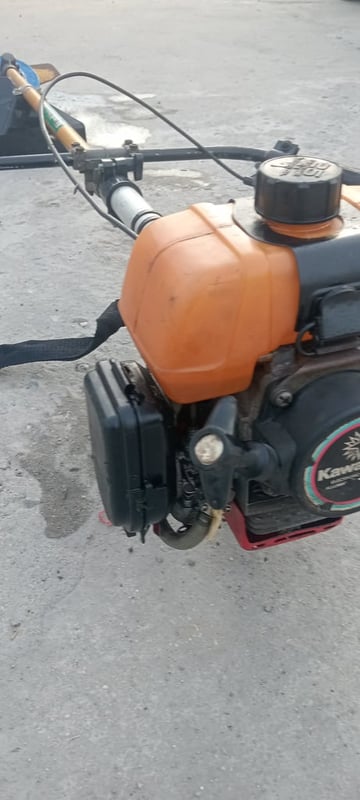 เครื่องตัดหญ้าวินเทจสวยเดิมดีมาก เครื่องตัดหญ้าวินเทจสวยเดิมดีมาก