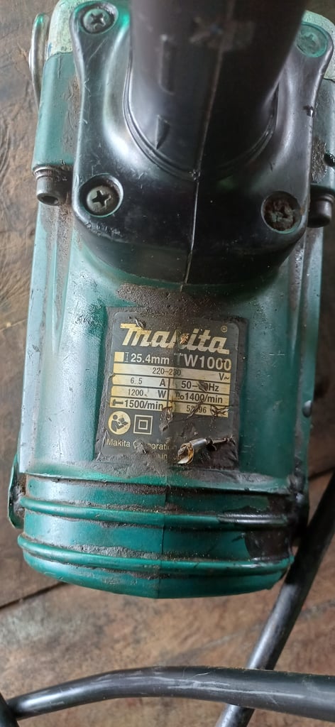 สว่าน makita tw1000 สว่าน makita tw1000