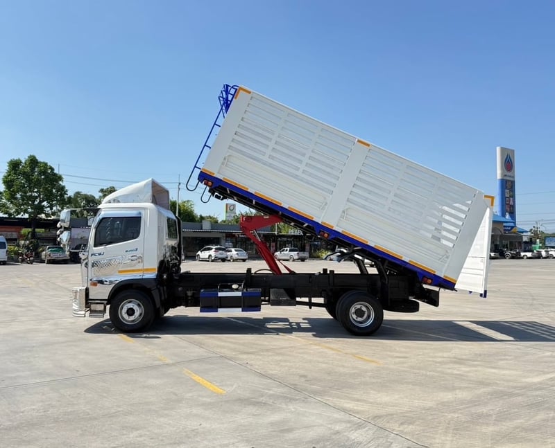 รถ6ล้อดั้มพ์ HINO NEW FC9J 210 แรง ปี 2566 รถ6ล้อดั้มพ์ HINO NEW FC9J 210 แรง ปี 2566