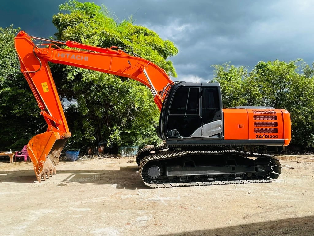 ZX200-5G ไฟฟ้าครบ ระบบดี เครื่องดี ปั้มแห้ง โช่ใหม่ เฟรมสวย ZX200-5G ไฟฟ้าครบ ระบบดี เครื่องดี ปั้มแห้ง โช่ใหม่ เฟรมสวย