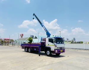 ISUZU FVM 300 แรง 10ล้อติดเครน 5 ตัน
