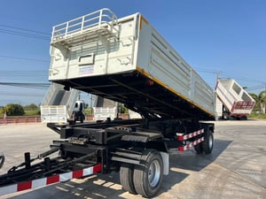 ขายลูกพ่วงดั้มพ์ 2 เพลา (สำหรับรถ6ล้อ) ขายลูกพ่วงดั้มพ์ 2 เพลา (สำหรับรถ6ล้อ)