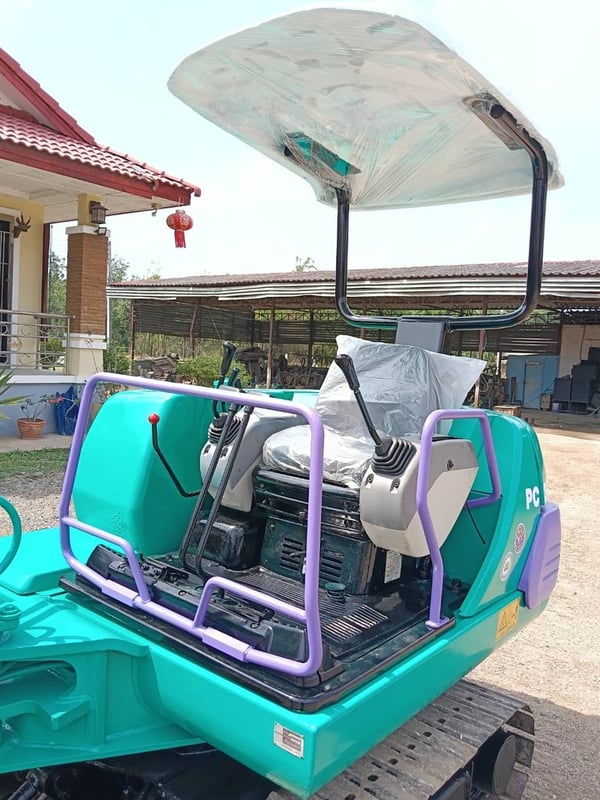 KOMATSU PC30-7 มีไลน์แย็ก 