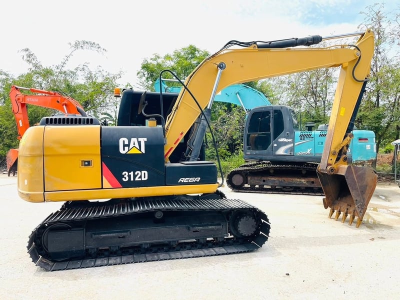 CAT312D ญี่ปุ่น รถสวย สีเดิม ระบบไวเร็วแรง เครื่องปั๊มแห้ง CAT312D ญี่ปุ่น รถสวย สีเดิม ระบบไวเร็วแรง เครื่องปั๊มแห้ง