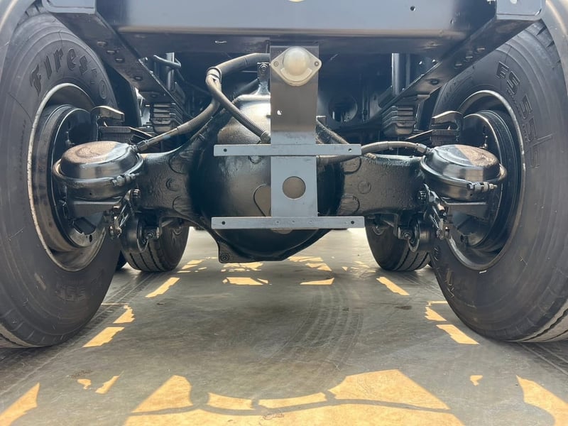 HINO FM2P 380 หัวลากจอมพลัง ซีรีส์ 500 เบรคแห้ง HINO FM2P 380 หัวลากจอมพลัง ซีรีส์ 500 เบรคแห้ง