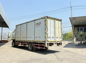 ขายเฉพาะตู้เเห้ง 10 บาน ตามรูปใส่รถ FTR 240