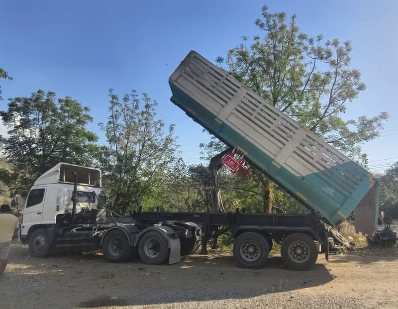 HINO FM 1J 245 ปี 2548 หัวลากพร้อม หางเซมิดั้มพ์ ปี 2565