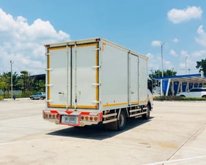 เข้าใหม่❗️ไมล์ 6 หมื่น❗️ISUZU  NEW NPR 150 MT ตู้เเห้ง 4 บาน 