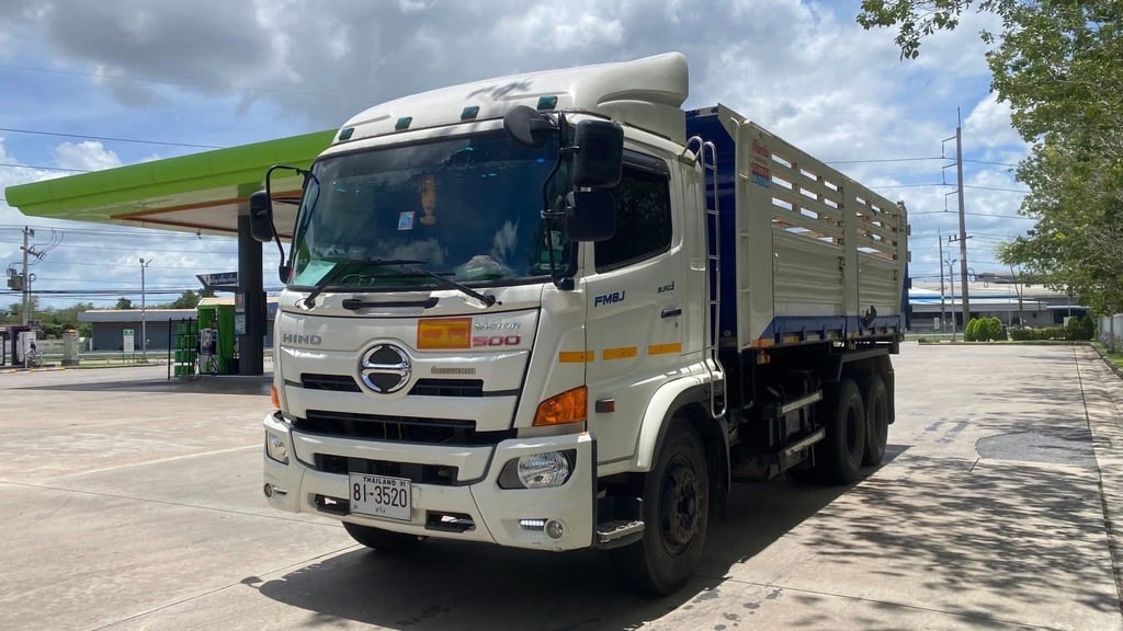 HINO FM8J 260 ดั้มพ์สามมิตร มีระบบลากลูก  ไมล์ 85,449 กิโล ปี 2566 