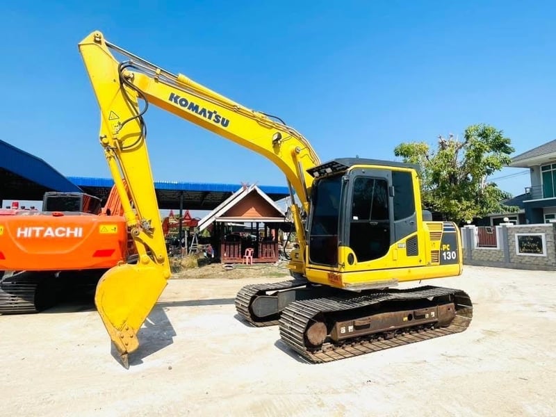 PC130-8 MO จอเหลือง เล่มทะเบียน กล้องหลัง