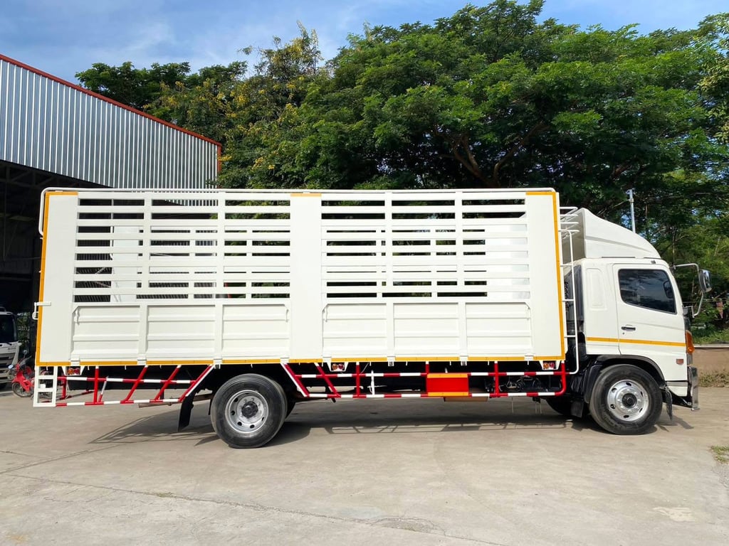 HINO FG 212 แรง ปี 2549 ดั้มพ์ พร้อมใช้ HINO FG 212 แรง ปี 2549 ดั้มพ์ พร้อมใช้