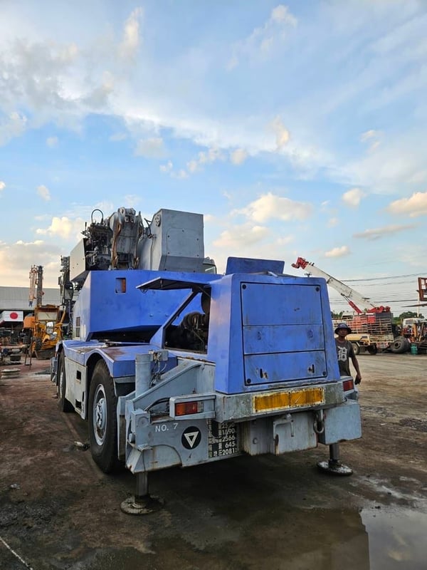 4ล้อเครน WING 250 ขนาด 25 ตัน ยืดได้ 3 ท่อน ไมล์ ชม 1586 4ล้อเครน WING 250 ขนาด 25 ตัน ยืดได้ 3 ท่อน ไมล์ ชม 1586