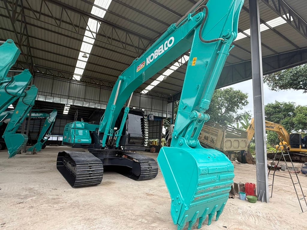 Kobelco SK200-10 ไมล์ 11500 ชม. ชุดแจ้งจำหน่าย Kobelco SK200-10 ไมล์ 11500 ชม. ชุดแจ้งจำหน่าย