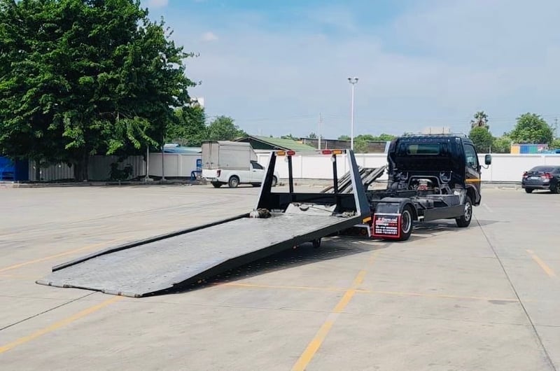 HINO XZU 136 ปี 2555 รถสไลด์ ถาดกองพื้น สแตนนเหล็ด