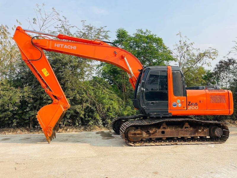 อิตาชิ ZX200-1 ไฟฟ้าครบ ระบบดี เครื่องปั้มแห้ง อิตาชิ ZX200-1 ไฟฟ้าครบ ระบบดี เครื่องปั้มแห้ง