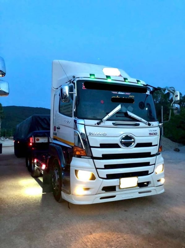 HINO วิกเตอร์ 344 มือเดียว ออกป้ายแดงมา HINO วิกเตอร์ 344 มือเดียว ออกป้ายแดงมา