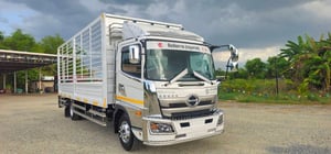 HINO 210 แรง ยาว6.50  สูง2.20   กว้าง2.30 ยางใหม่ 