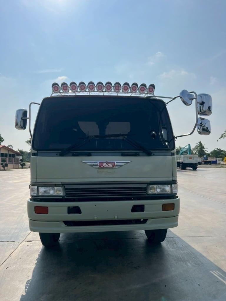 HINO FW3H 195 แรง 2 เพลา  ท้ายลาด กะบะต่อใหม่ HINO FW3H 195 แรง 2 เพลา  ท้ายลาด กะบะต่อใหม่