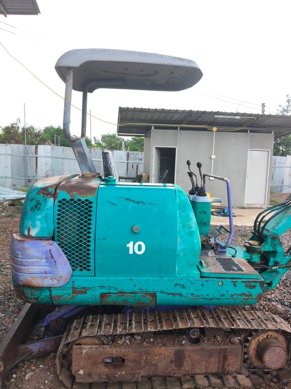 KOMATSU PC10-7 พร้อมใช้  เดิมๆทั้งคัน