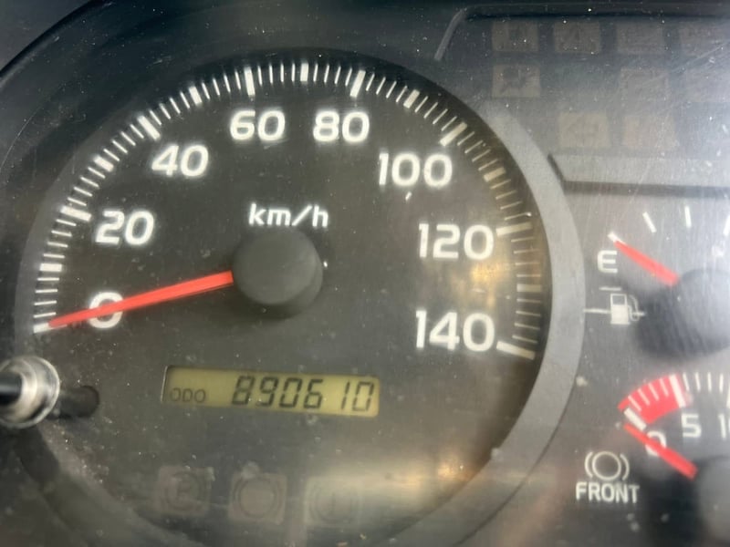 HINO FM2P 380 หัวลากพร้อมหางเซมิดัมพ์ สามมิตร