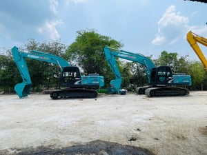 SK200-8XM สีเดิมทั้งคัน มือเดียวป้ายแดง 