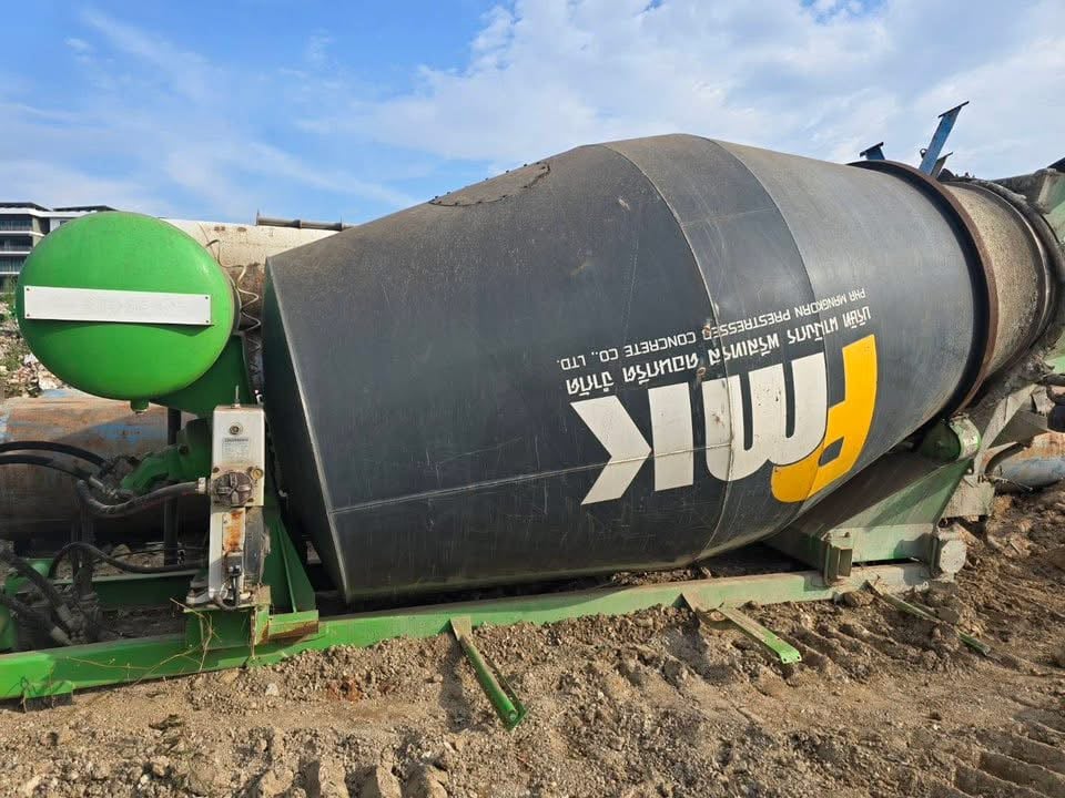 ด่วน ขายโม่ 7 คิว ยี่ฮ้อดังๆ ปี2566  มี 2 ใบ  ไห้เลือก