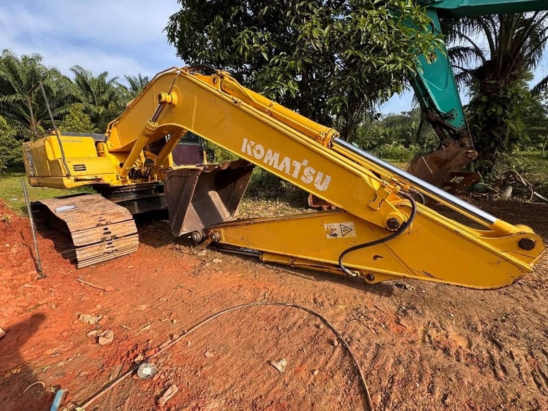 PC200-7 รถพร้อมใช้ ใบซื้อขาย